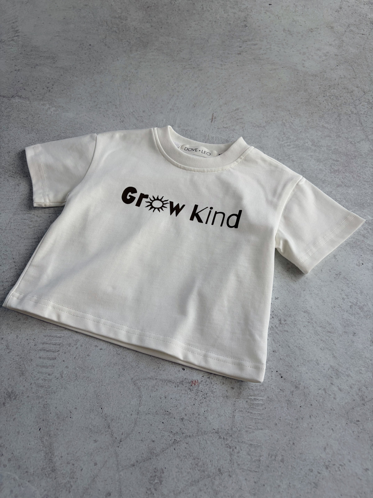 OVERSIZED TEE - GROW KIND